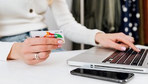 9 Reasons Why Your Business Should Take Credit Card Payments